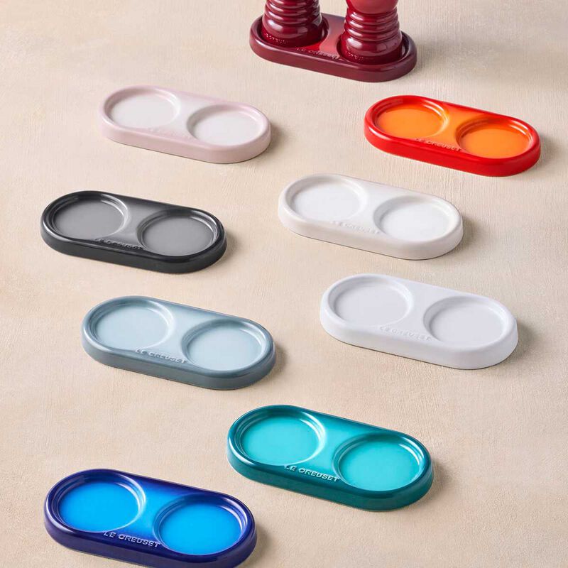Le Creuset Stoneware Mill Tray image number 5